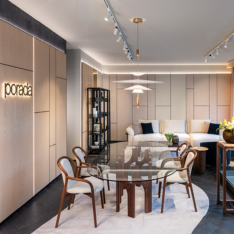 PORADA RENOVATES ITS PARIS SHOWROOM